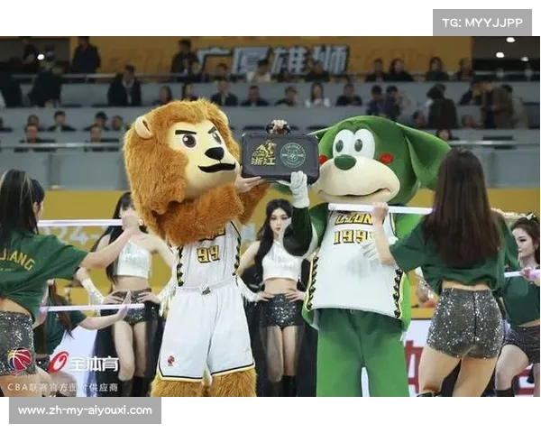 京粤战啦啦队表演互动，吉祥物抛礼品引爆全场